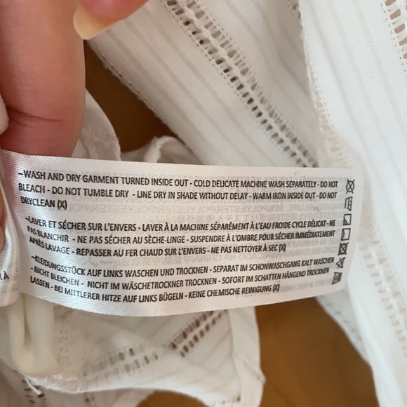 🤍 The Fifth Label White Cropped Blouse - Picture 10 of 12